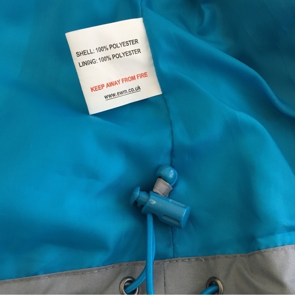 One valley Blue Hooded Rain Jacket small - Picture 7 of 9